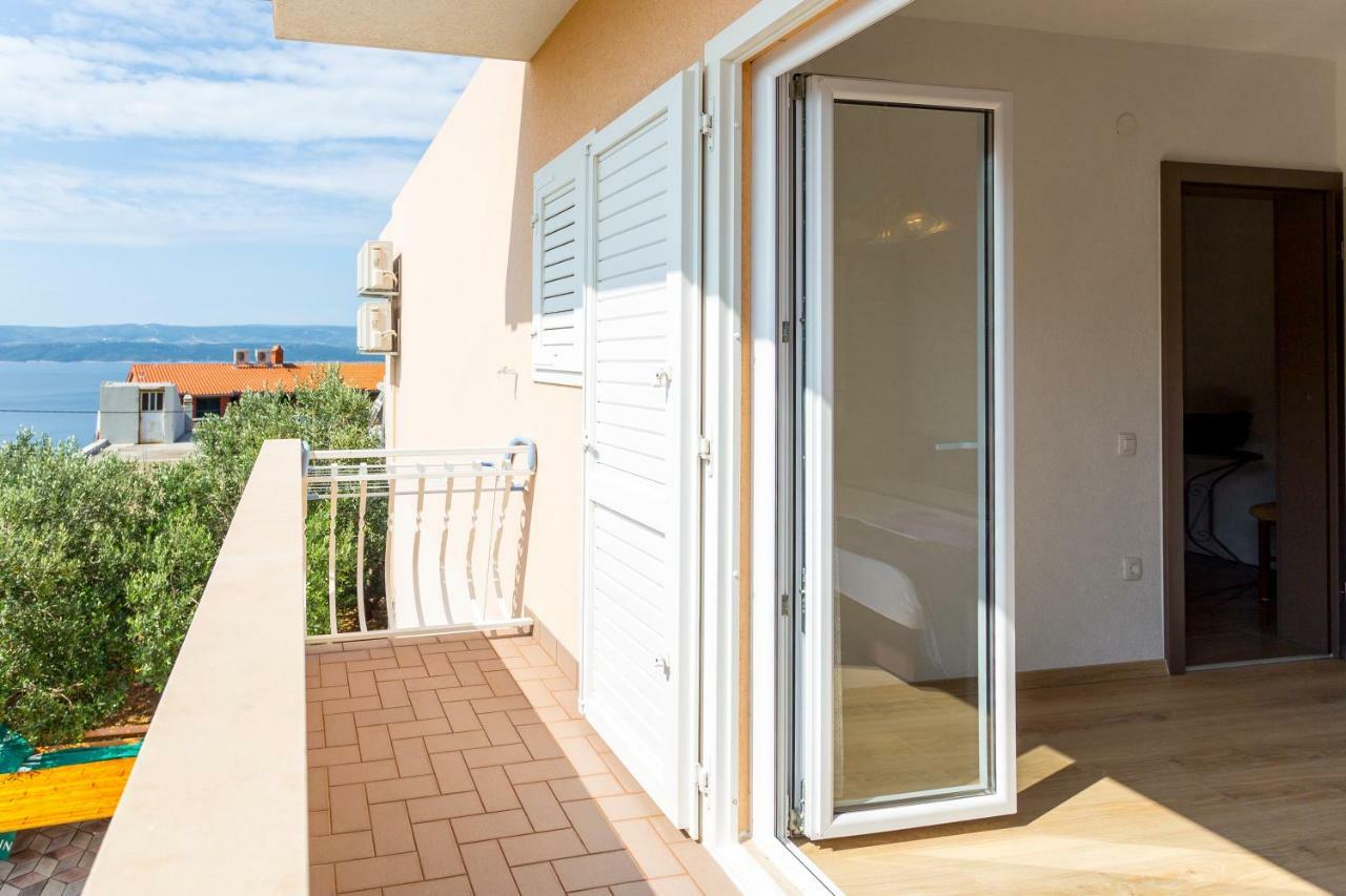 Apartments Iva Brstilo Omis Ngoại thất bức ảnh
