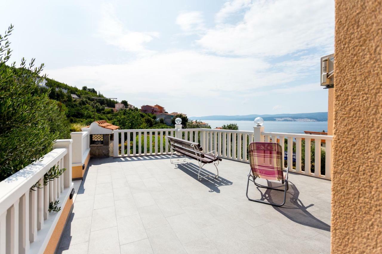 Apartments Iva Brstilo Omis Ngoại thất bức ảnh