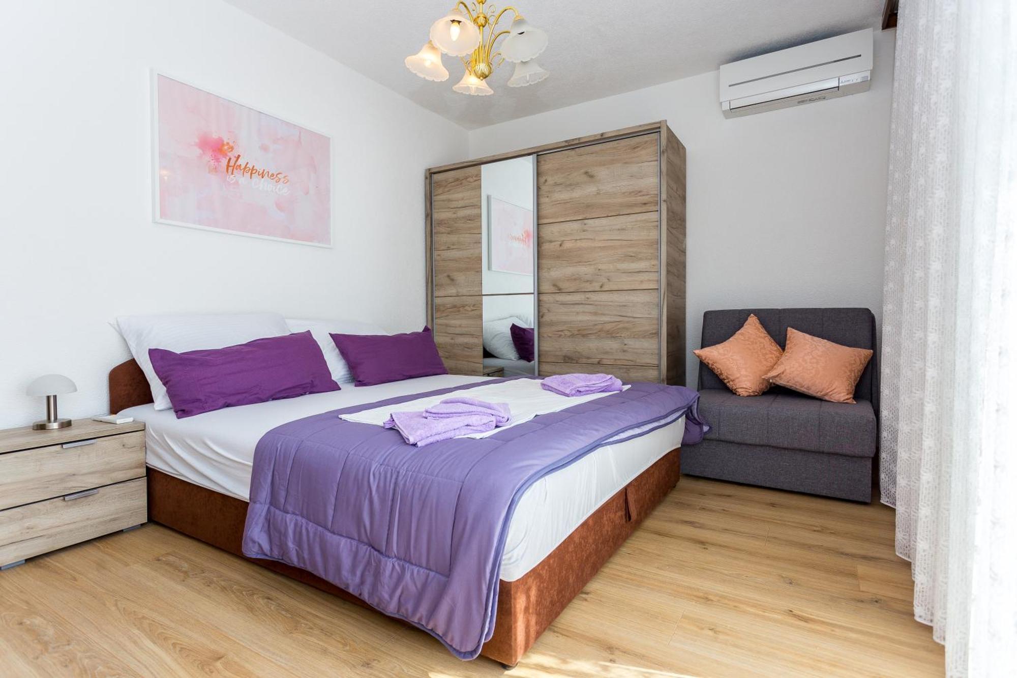 Apartments Iva Brstilo Omis Ngoại thất bức ảnh
