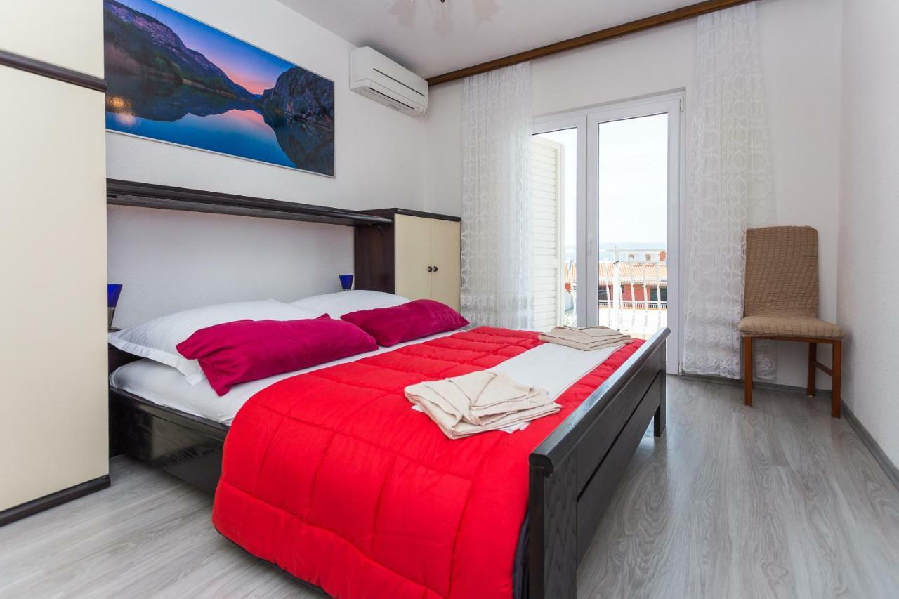 Apartments Iva Brstilo Omis Ngoại thất bức ảnh
