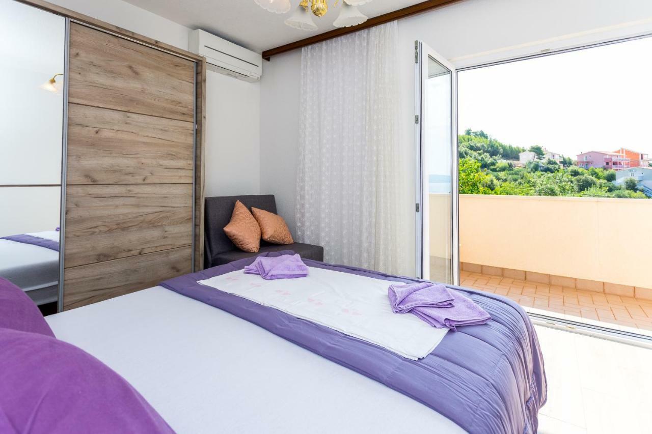 Apartments Iva Brstilo Omis Ngoại thất bức ảnh