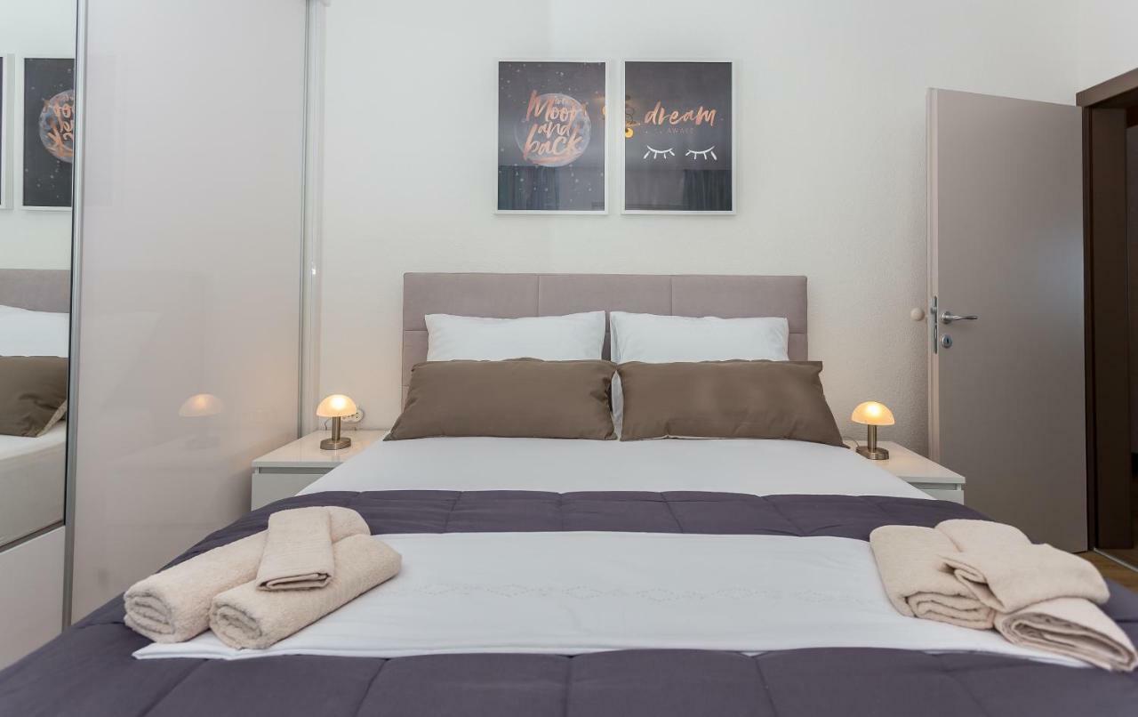 Apartments Iva Brstilo Omis Ngoại thất bức ảnh