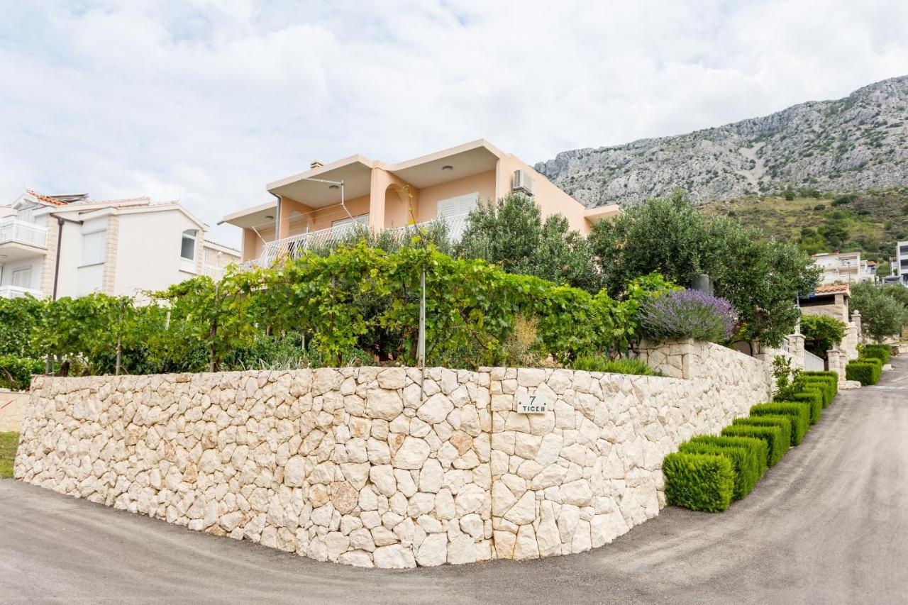 Apartments Iva Brstilo Omis Ngoại thất bức ảnh
